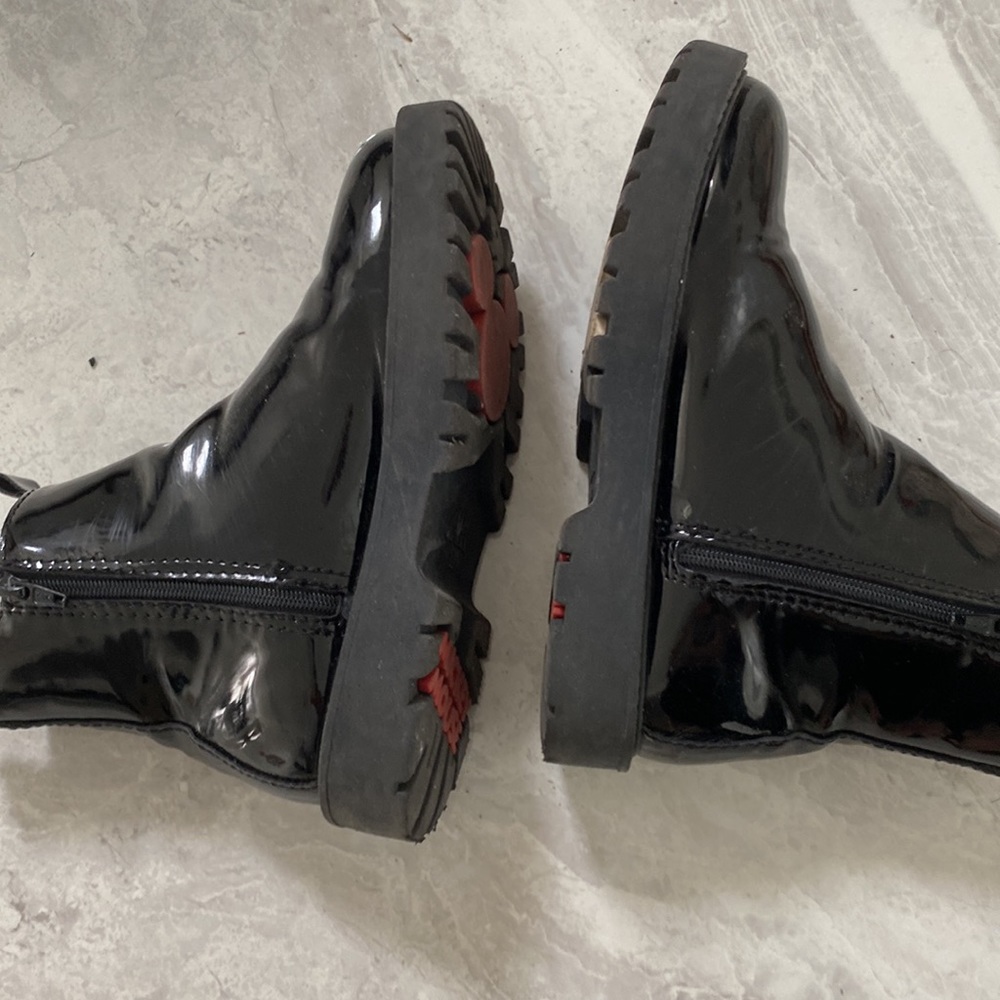 Zara Disney Mickey/Miney Chelsea boots - Picture 7 of 8